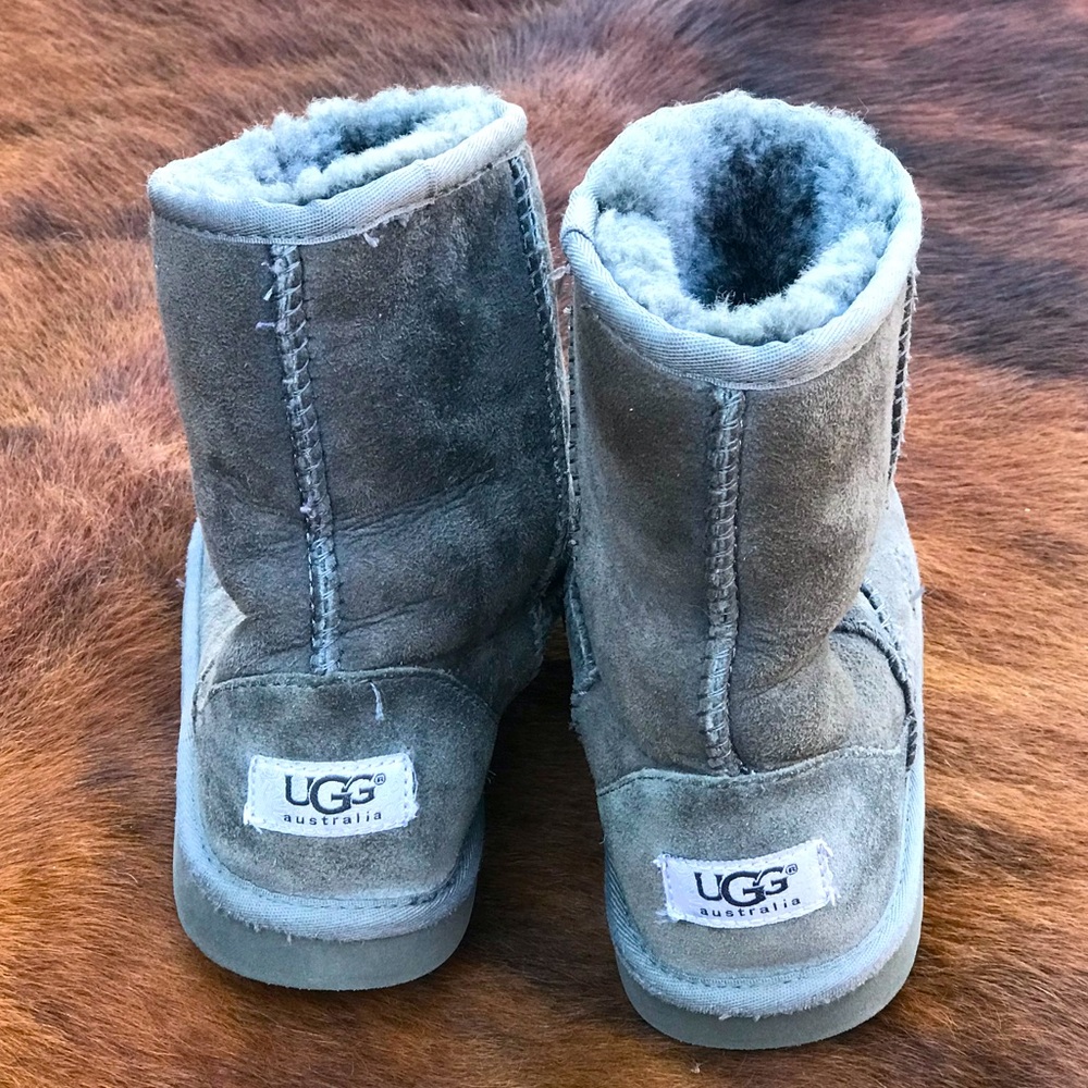 UGG Boots Girls Sz 3